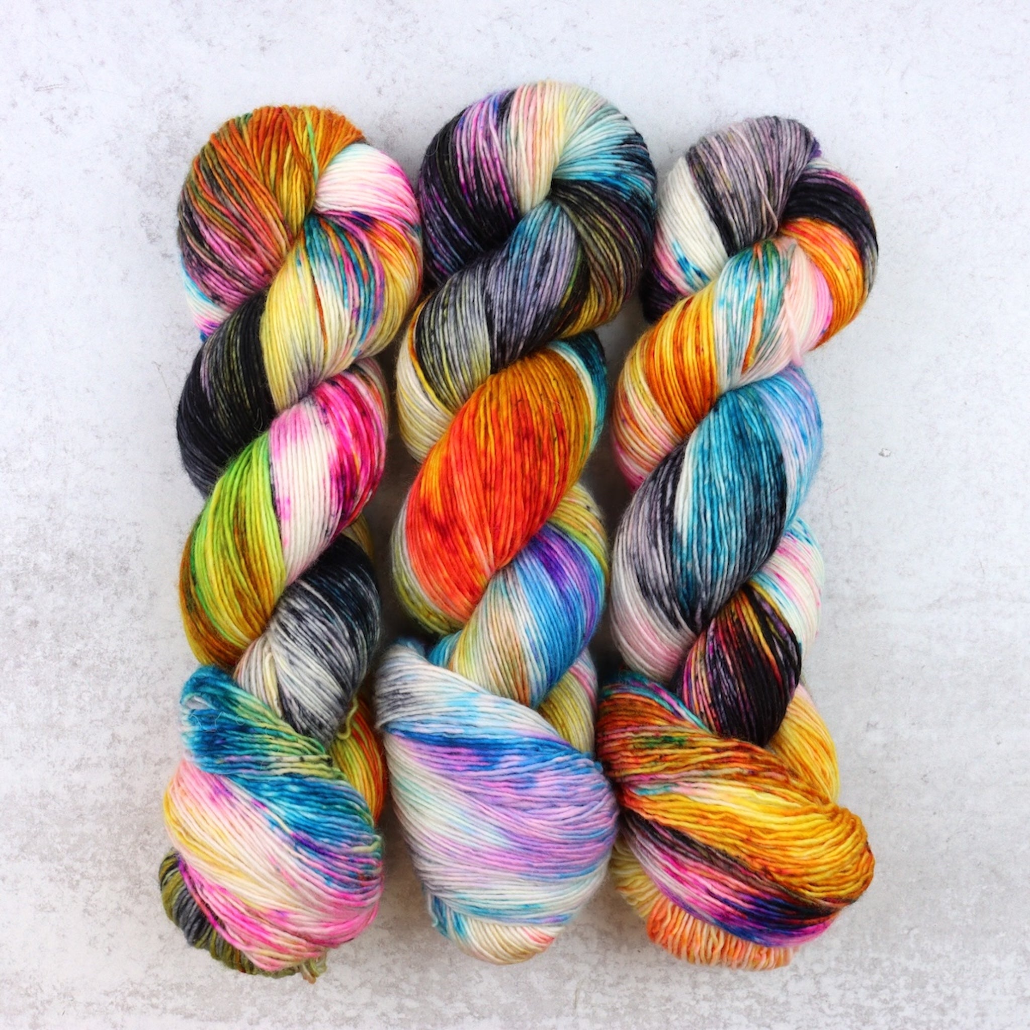 Merino Singles - SW Merino - Fingering - 400 yards