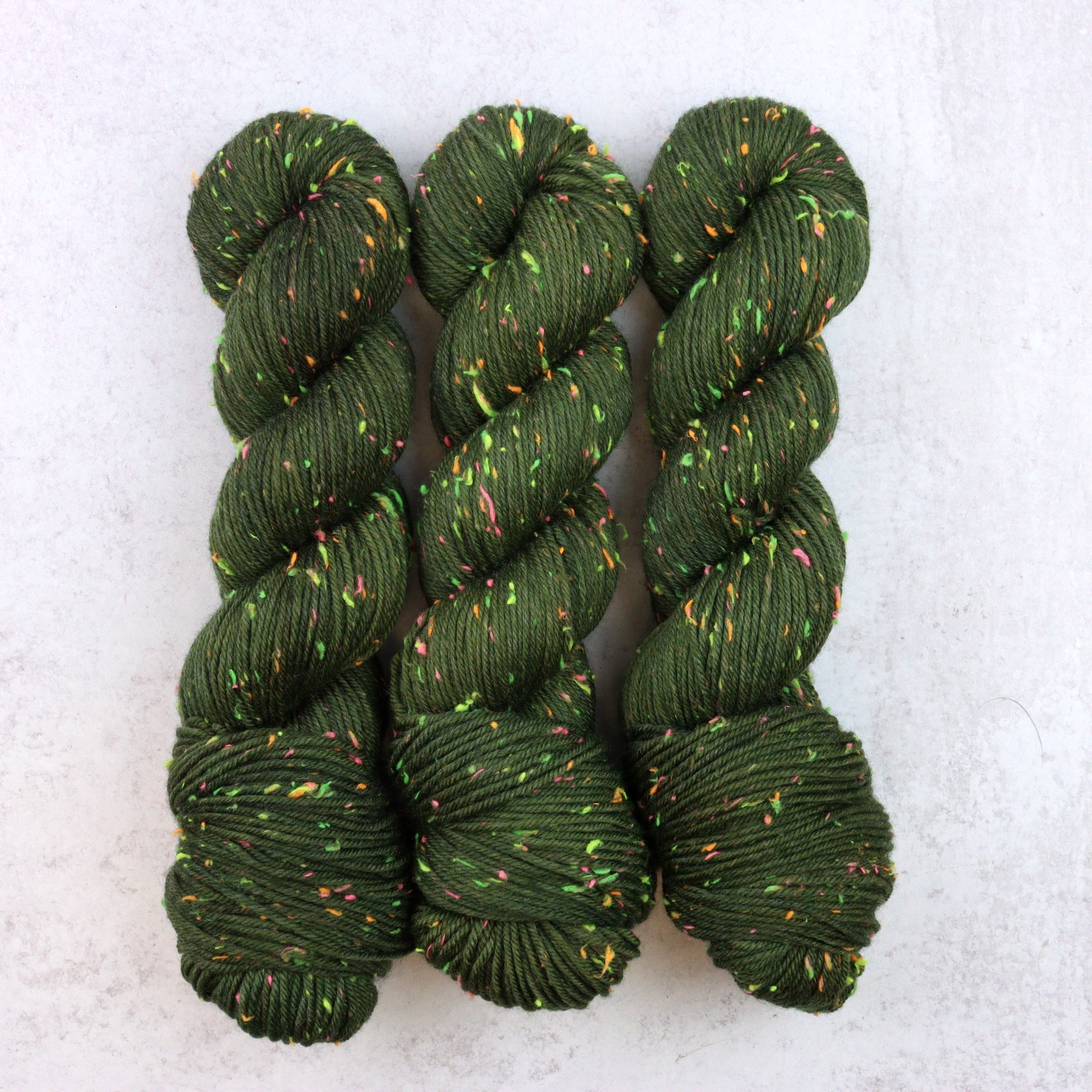 Neon Tweed DK - Olive
