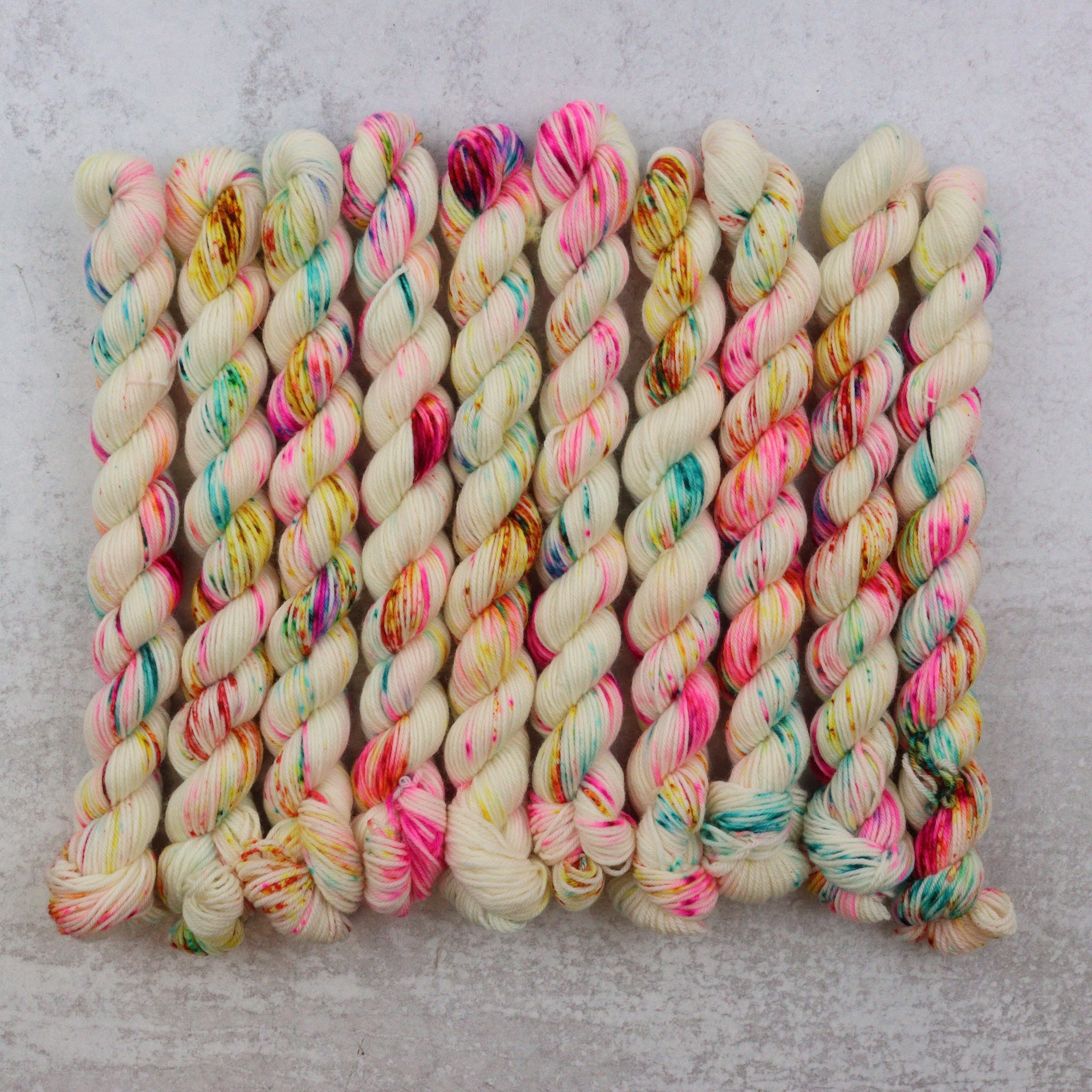 Party Streamers - Classic Sock Mini