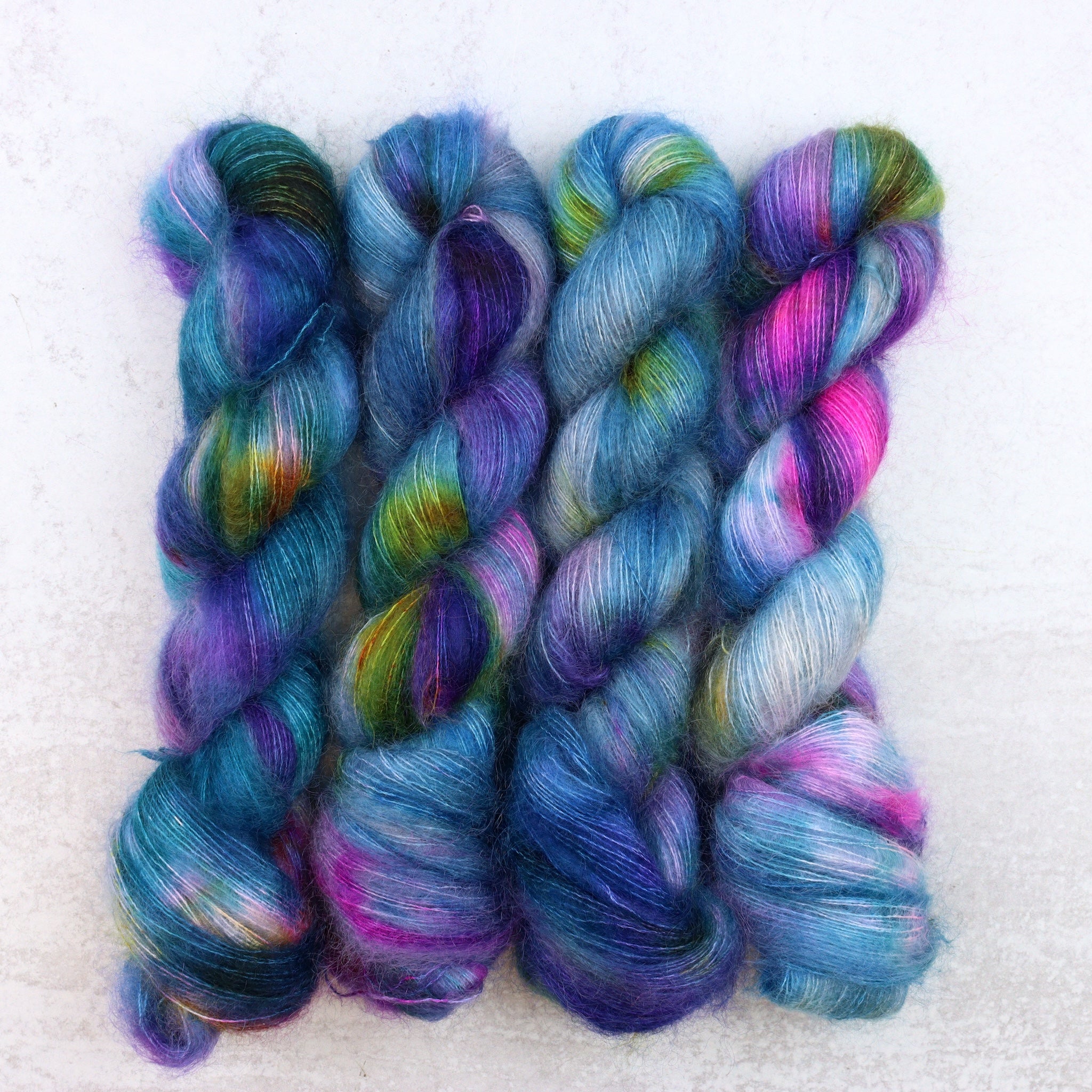 Pack Your Maniac - Mohair Silk