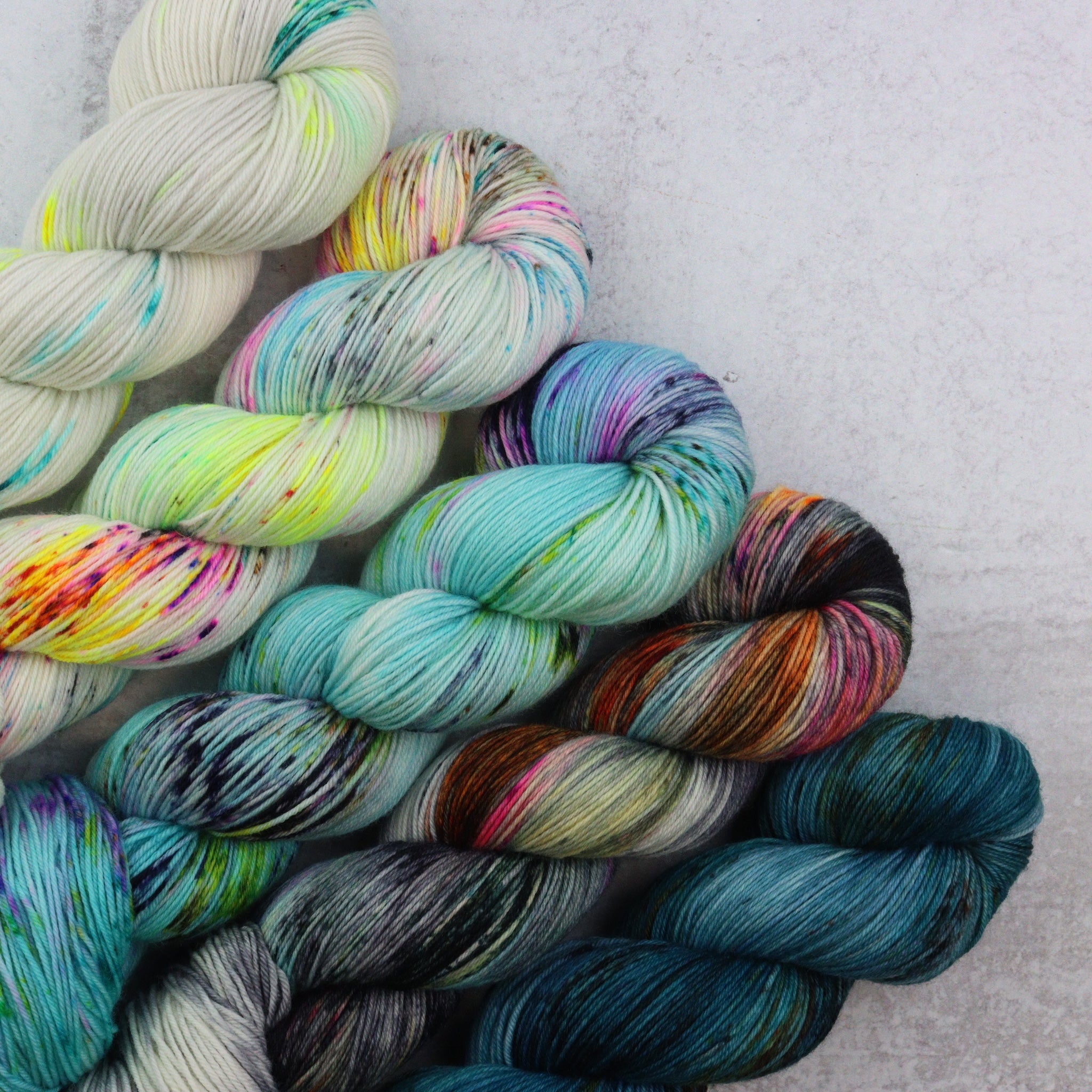 Extra Lite Bright Sweater Kit - Classic Sock - Wicked Mermaid