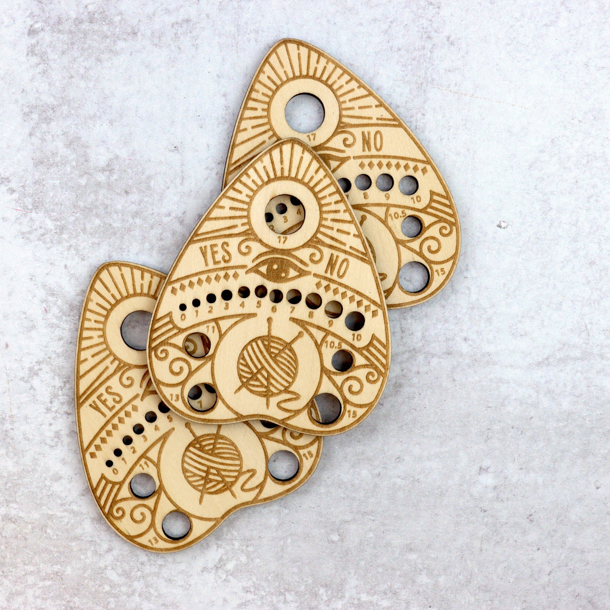 Planchette/Ouija Board Knitting Needle Gauge